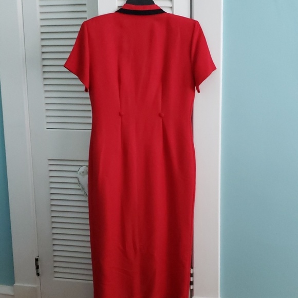 Dress - Picture 3 of 3